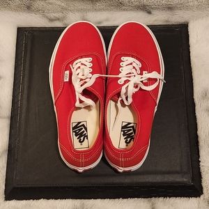 NWOT Red Vans Classics Shoes. Size 8 men’s